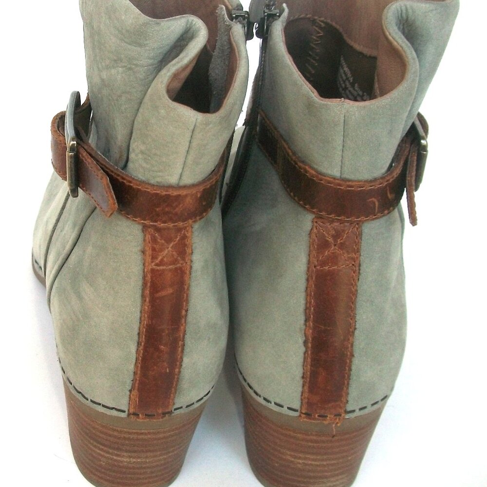 Dansko Hartley Gray Nubuck w Brown Leather Heeled Comfort Clog Boots 39M 8.5-9M - Picture 6 of 8